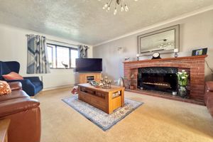 Lounge- click for photo gallery